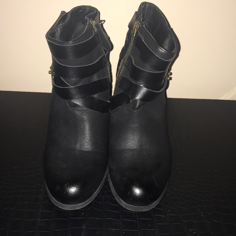 Black boots